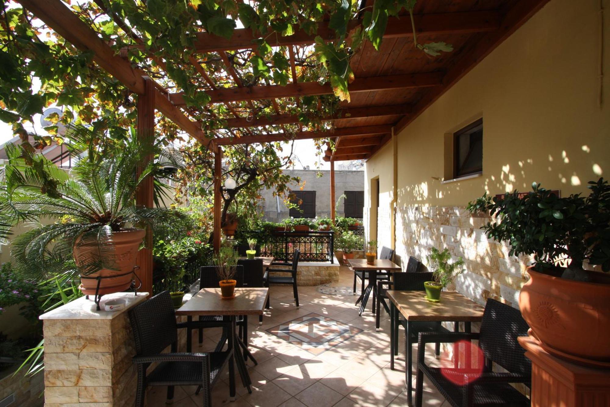 Sofia Pension Rhodes City エクステリア 写真